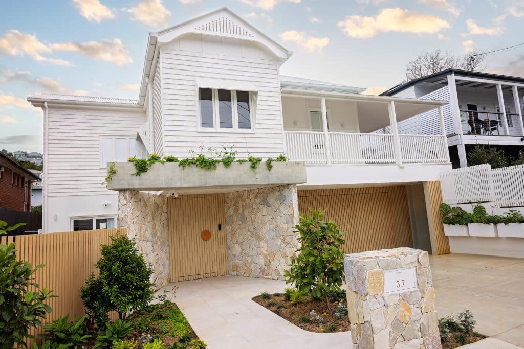 Brisbane renovation builders, Gold Coast renovation builders, high-end home renovations, luxury home renovations Brisbane, luxury home renovations Gold Coast, Brisbane home extensions, Gold Coast home extensions, custom home builders Brisbane, custom home builders Gold Coast, award-winning builders Brisbane, award-winning builders Gold Coast, sustainable home renovations, coastal home renovations Gold Coast, modern home design Brisbane, modern coastal home design Gold Coast, architectural home renovations Brisbane, luxury coastal homes Gold Coast